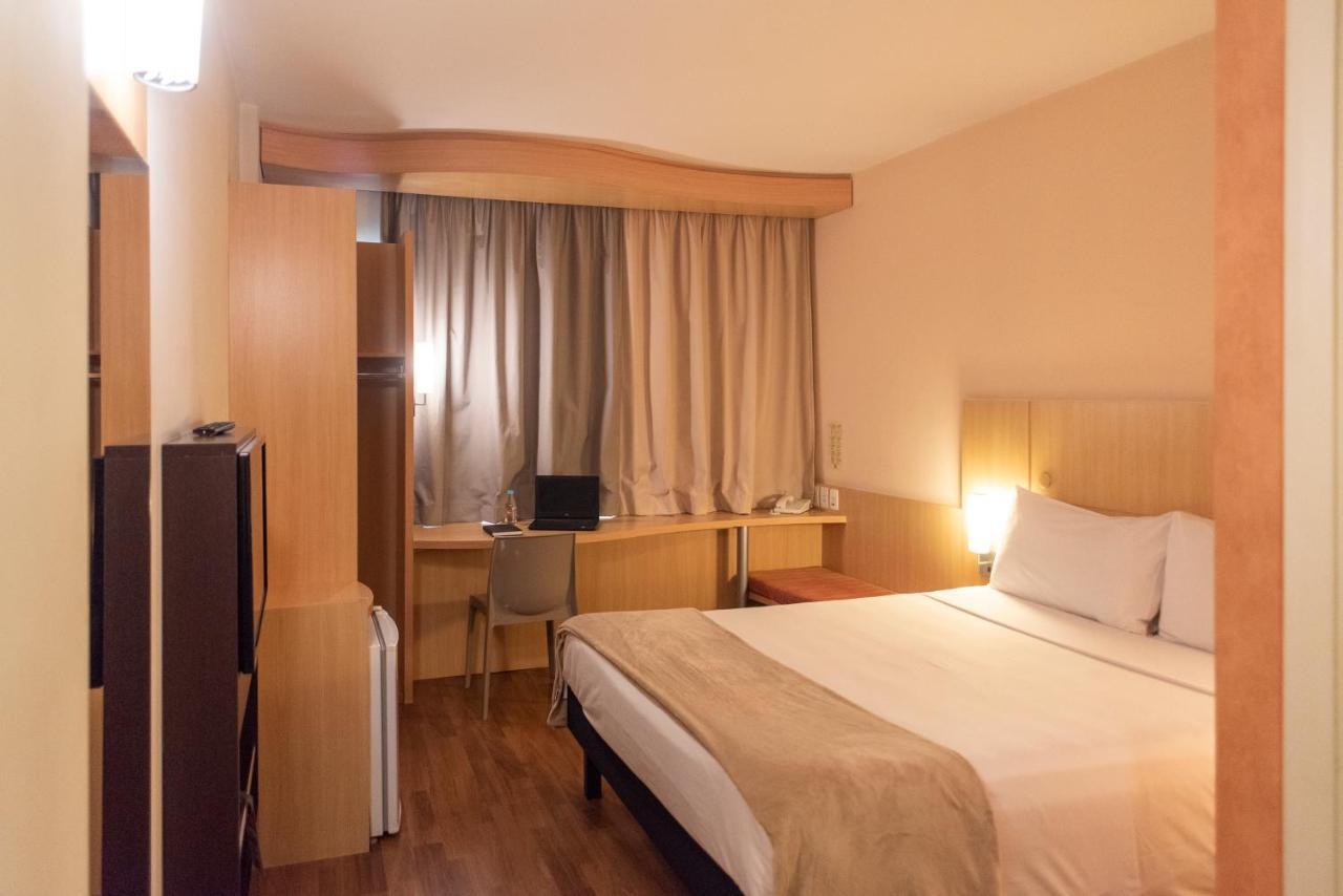 Ibis Sao Paulo Barra Funda Hotel Exterior photo